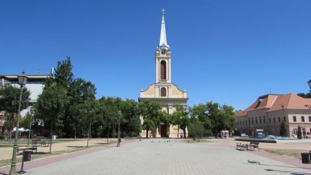 crkva uznesenja blažene device Marije Bečej