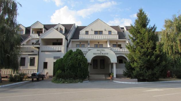 Hotel Kovilovo Resort