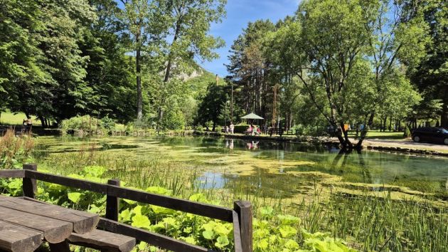 jezero na Ozrenu kod Sokobanje