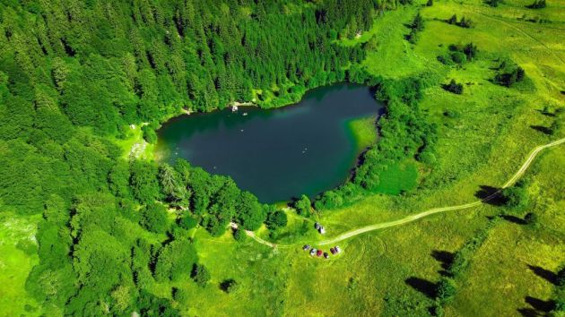 Kukavičko jezero kod Kupresa