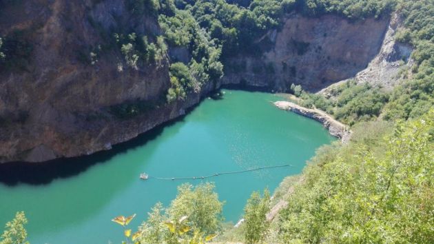 Ledinačko jezero na Fruškoj Gori