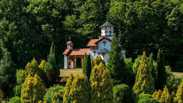 Manastir Kaona kod Vladimiraca