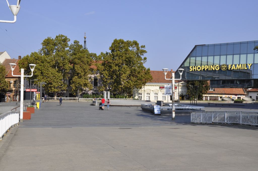 Trg Zorana Đinđića Zrenjanin