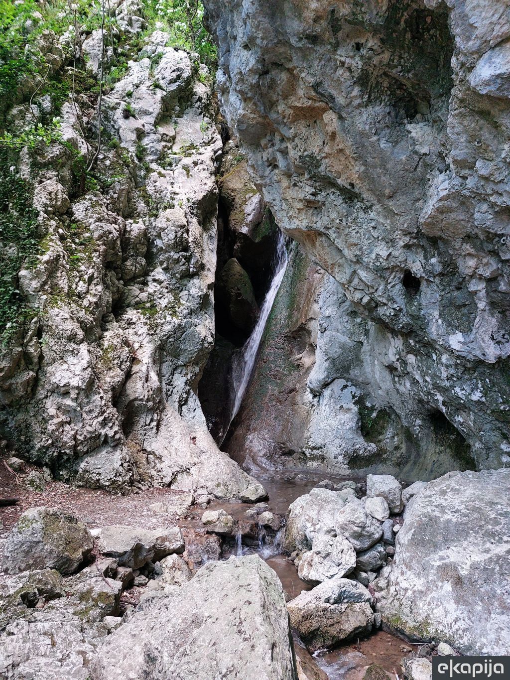 naselje Sokolac kod Ljubovije